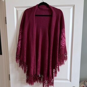 Vintage fabulous burgundy/red/purplish Fringed Women's poncho Sweater